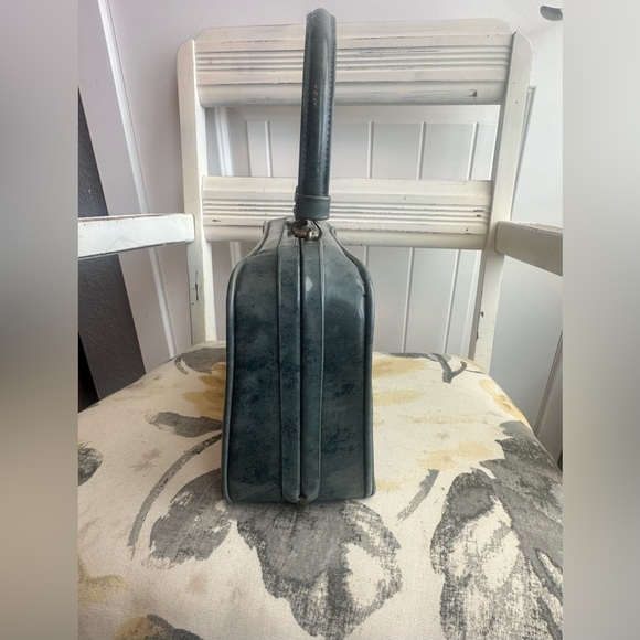 Verdi 1960s Gray Leather Vinyl Hand Bag - Picture 3 of 8